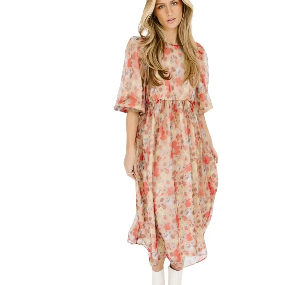 Shop Stevie Watercolors Floral Dress - Picture 2 of 9